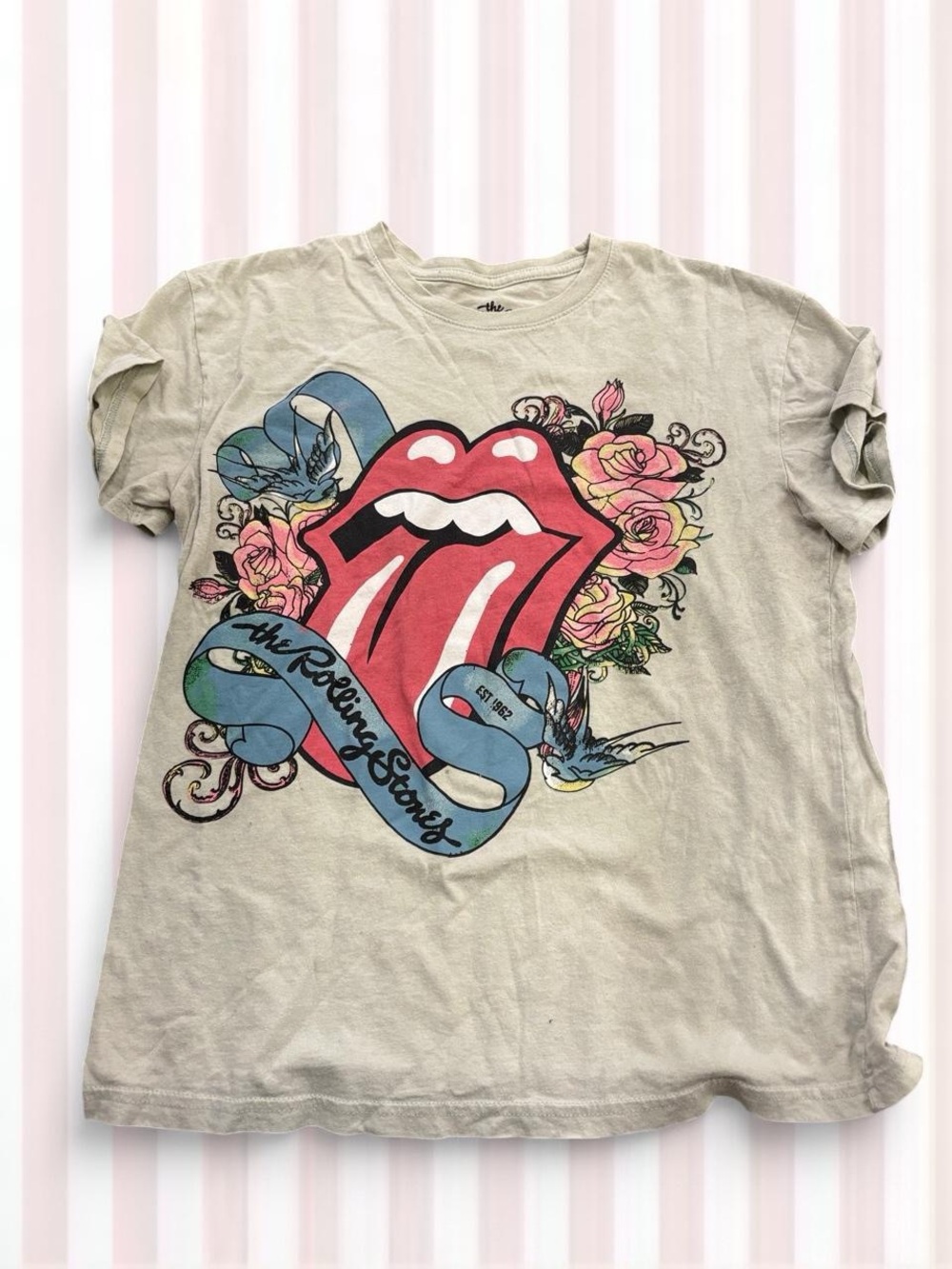 the Rolling Stones Cream Short Sleeve Tee with Red Tongue and Blue Banner